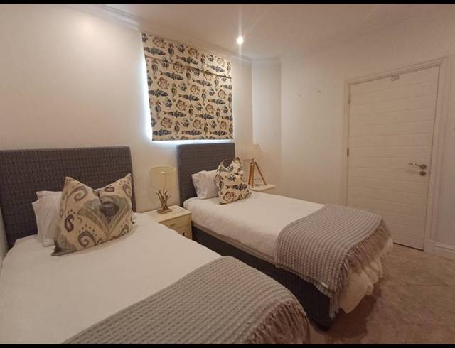 2 BEDROOM PROPERTY TO RENT IN UMHLANGA ROCKS